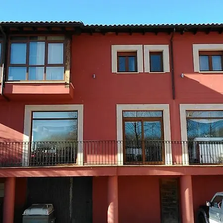 Hospederia Manuela Kro Cerezales del Condado